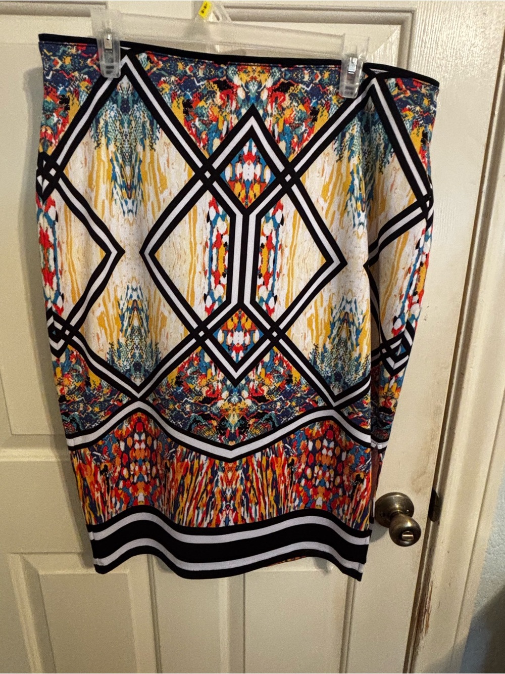 Multicolor Geometric Print Pencil Skirt